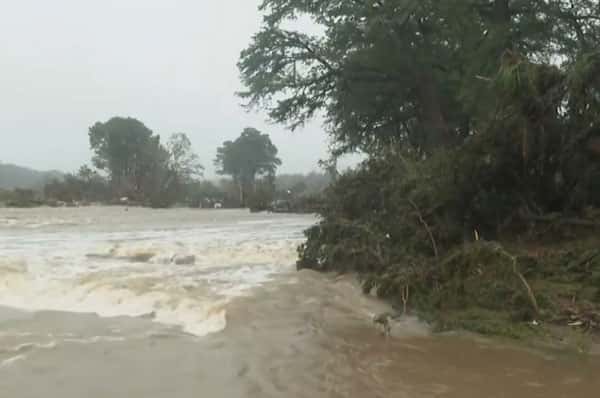 В результате наводнения в Техасе погиб 51 человек, ещё 27 пропали без вести