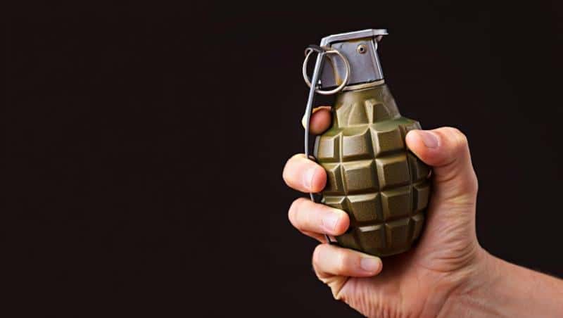 В Рязани 18-летний парень принес гранату в кальянную: из-за взрыва погиб один человек, пятеро пострадали 