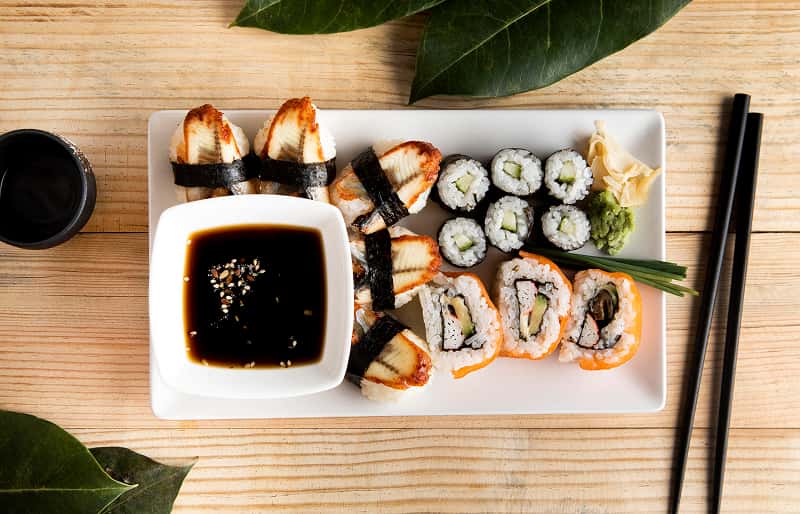 Беременная девушка отравилась пюре с печенью из службы доставки