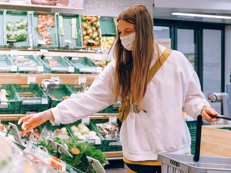 Как снизить расходы на питание? Эксперт рассказала, какие продукты стоит покупать, чтобы сэкономить