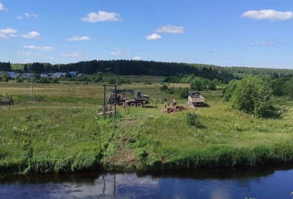 Под Вологдой начали восстанавливать обрушившийся во время крестного хода мост
