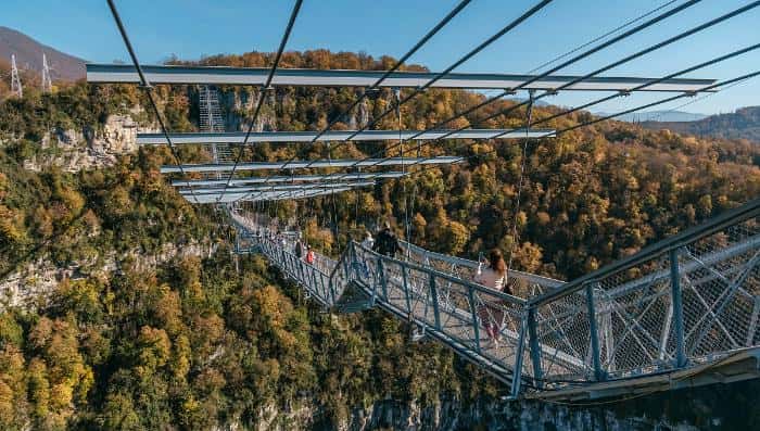Сиганул без страховки: в Сочи посетитель Skypark разбился насмерть с 207-метровой высоты
