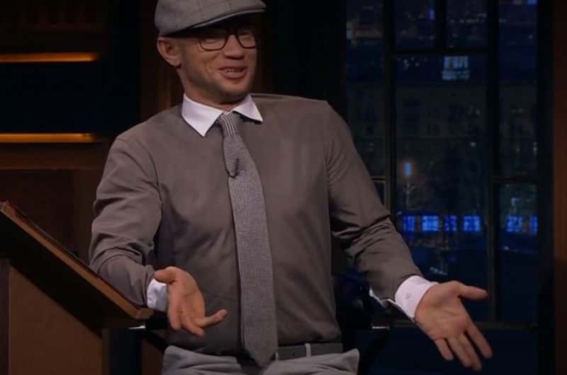 Комик Дмитрий Хрусталёв устроил пьяный дебош на борту самолёта