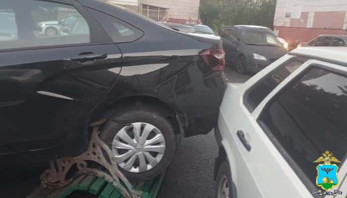 Посадил за руль дочку: в Белгородской области 7-летняя девочка сбила пешехода