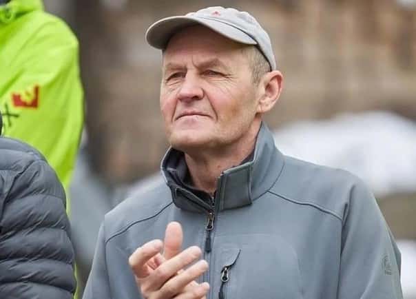 Капитан сборной РФ по альпинизму Николай Тотмянин погиб в возрасте 66 лет после покорения пика Победы