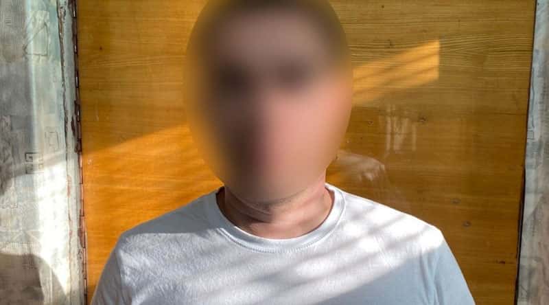 В Свердловской области арестован мужчина, обвиняемый в нападении на несовершеннолетнюю