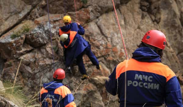 На Сахалине потерялись четверо грибников: спасатели ищут их возле горы Вайда