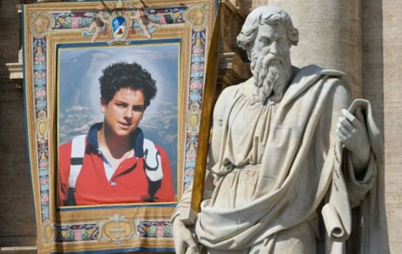 15-летний «Божий инфлюэнсер» Карло Акутис канонизирован Папой Римским