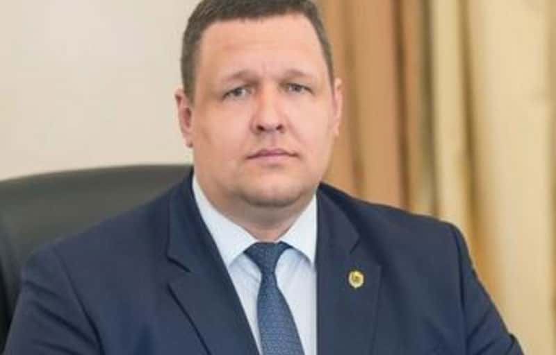 Обыски у замглавы Нефтеюганска: следователи изучают продажу аптек и активов МУПов