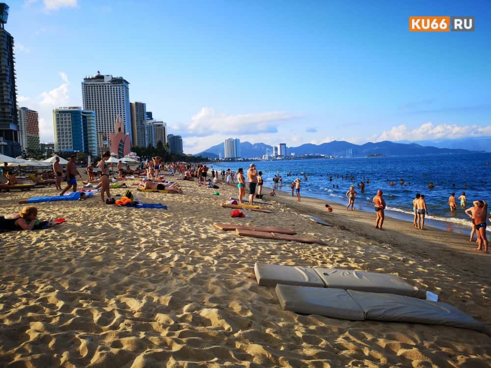 50-летний россиянин едва не утонул в Нячанге — спасатели вовремя пришли на помощь