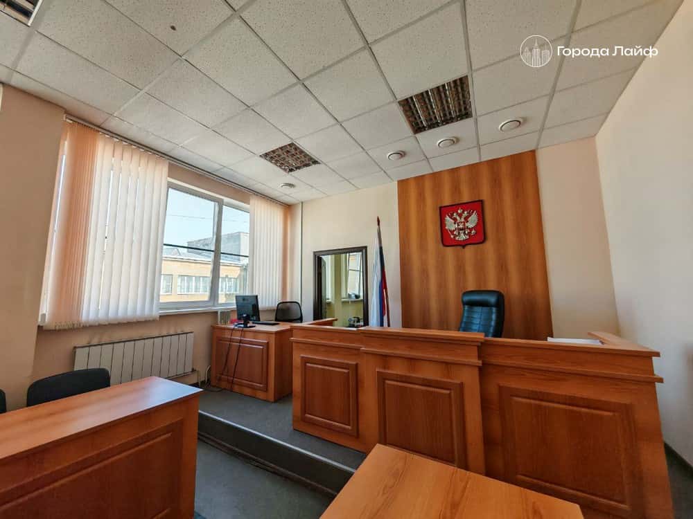 В Свердловской области осудили бывшего сотрудника ФСИН за получение взяток