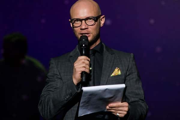 Современный юмор: как удивить зрителя, когда мемы живут сутки