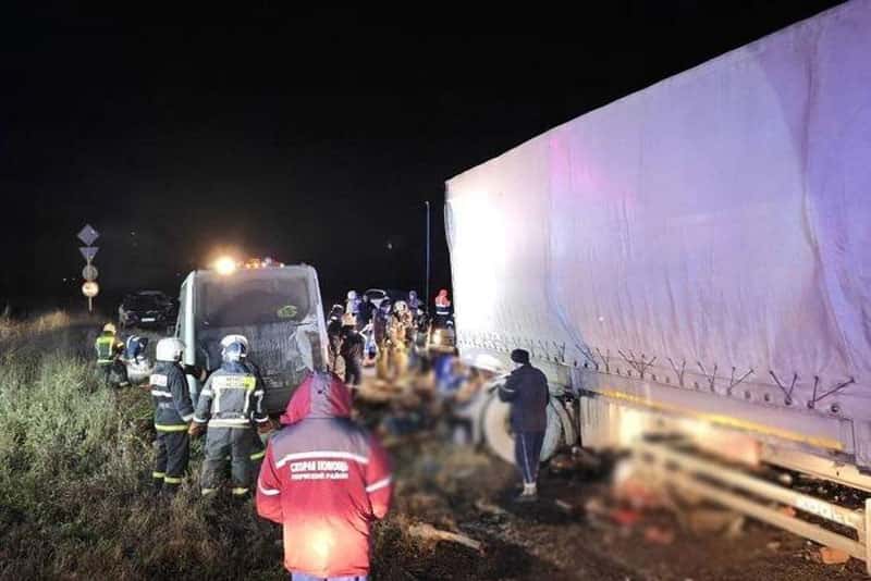 Крупное ДТП в Пермском крае: семь погибших, шестеро раненых