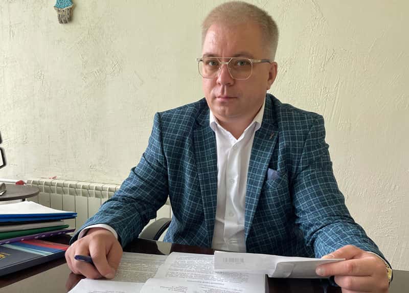 В Свердловской области юриста обязали вернуть 765 тысяч рублей вдове участника СВО