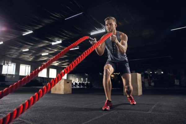 Почти половина россиян в фитнес-клубах игнорирует правильное питание