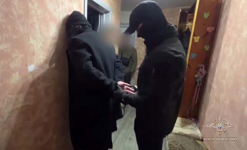 В Иркутской области задержан подозреваемый в поджоге подстанции по указанию мошенников