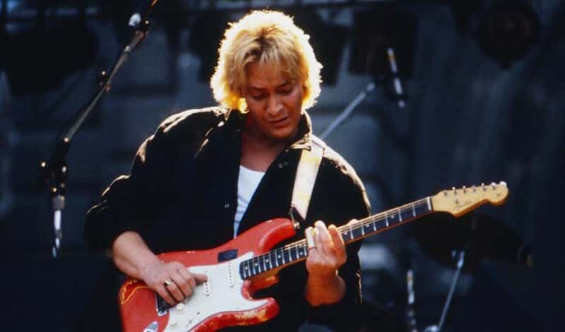 Скончался британский певец и автор песен Крис Ри