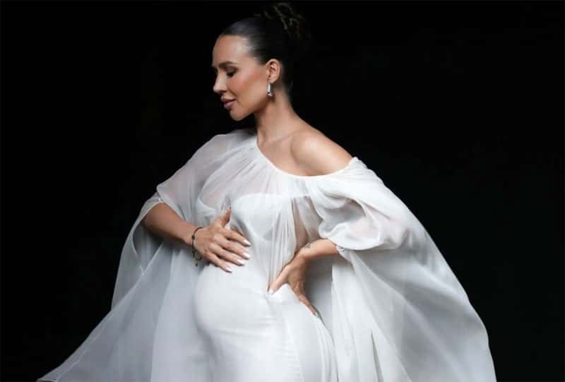 Блогера Валерию Чекалину госпитализировали из-за угрозы прерывания беременности