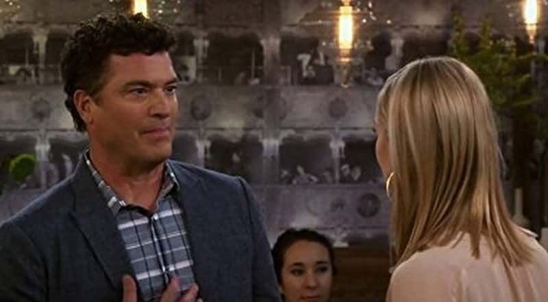 Умер актер Пэт Финн, сыгравший парня Моники в сериале «Друзья»