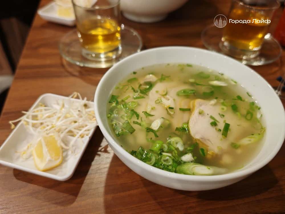 В Бразилии 17-летняя девушка попыталась отравить родителей и брата из-за запрета встреч