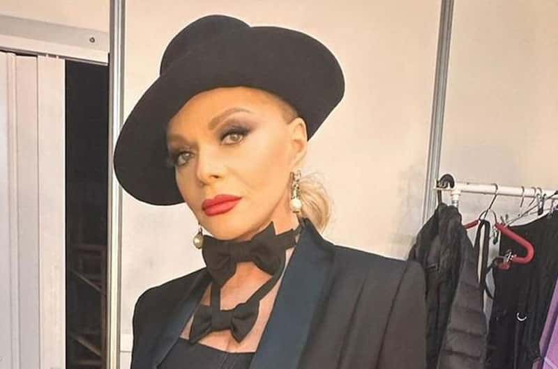 Судебные приставы пришли выселять Ларису Долину из квартиры в Хамовниках