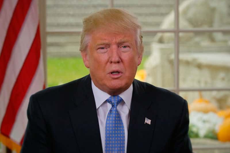 Самолёт Дональда Трампа развернули после вылёта в Давос из-за неисправности