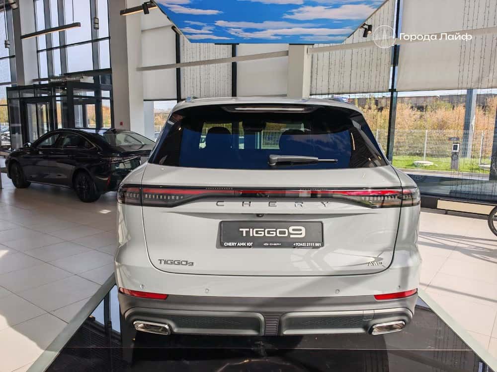 Зелёные и бирюзовые номера: в России хотят выделить электрокары и беспилотники