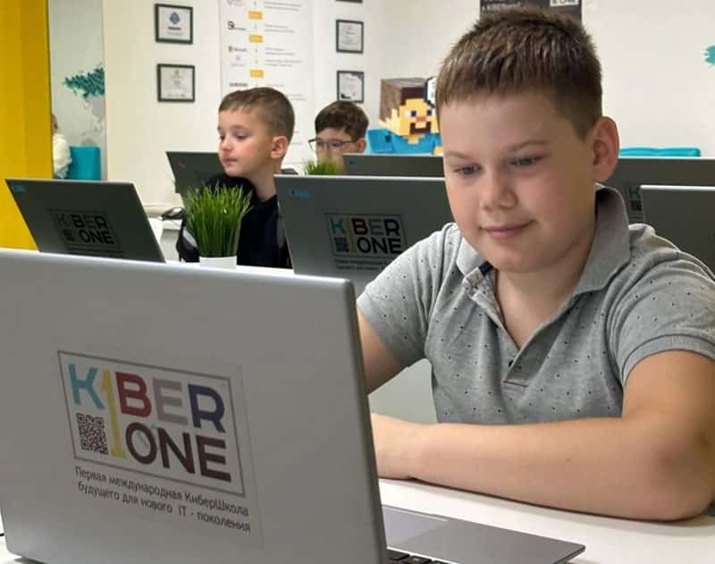 ИИ в образовании России: новые правила и рекомендации Минпросвещения