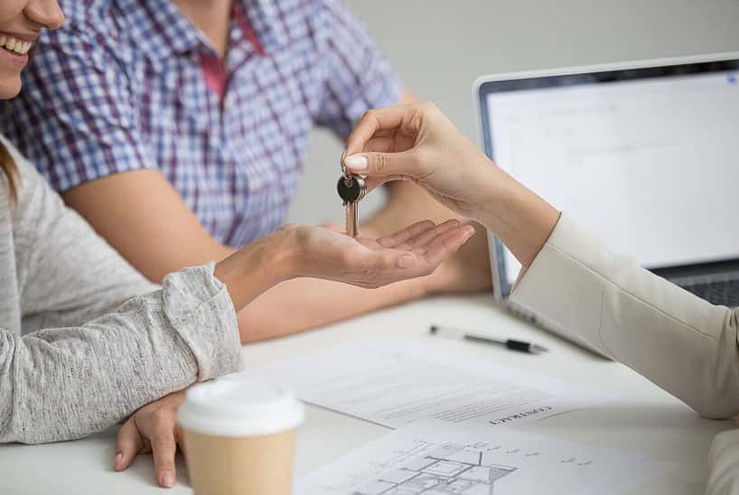 Квартиры за 250–490 тысяч рублей: топ самых бюджетных предложений на рынке жилья по данным "Авито"