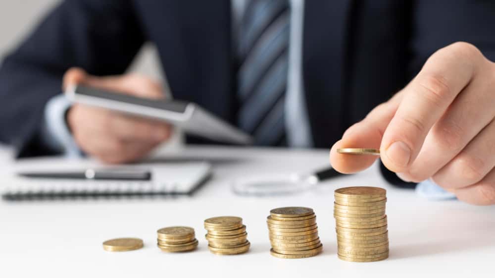 Даже если вы платите налоги: какие сигналы привлекают внимание ФНС