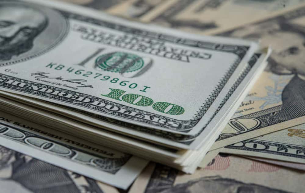 Курс доллара в мае 2026: финансист Смирнов назвал точную цифру — 80 рублей, разбираем причины