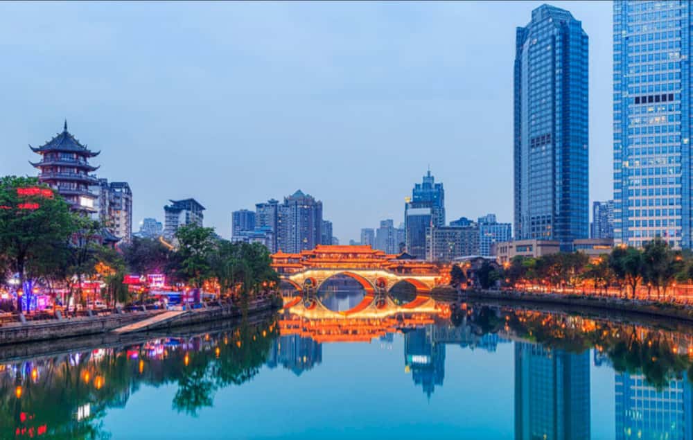 Китай продлевает безвиз для россиян — поездки до 30 дней станут доступнее до 2027 года