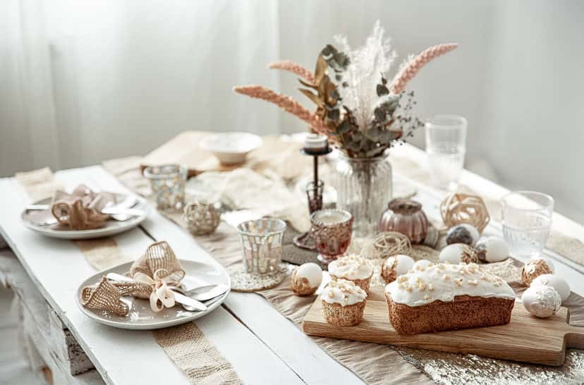 Ваш пасхальный стол отпугивает гостей? 7 ошибок, которые портят всё впечатление - эти правила должна знать каждая хозяйка