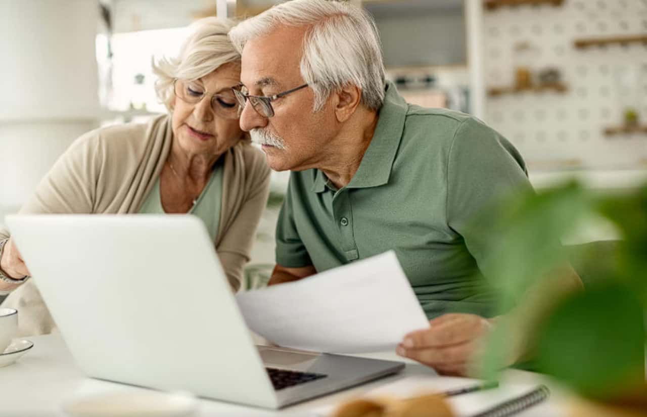 С апреля — новые правила пенсий: проверьте свою карту «Мир» прямо сейчас