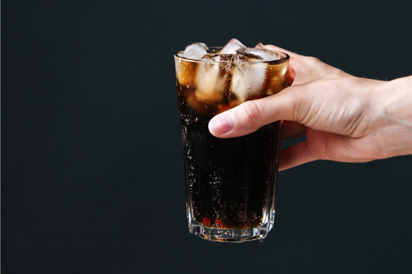 В ВОЗ считают, что подсластитель диетической колы вызывает рак