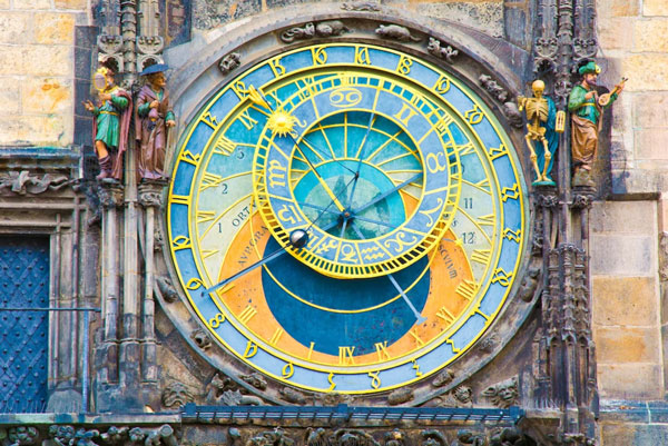 Глоба назвала знак зодиака, который весной 2026 года научится чему-то новому, а осенью найдёт свою любовь | Астролог Глоба назвала 2026 год нейтральным и успешным для Близнецов