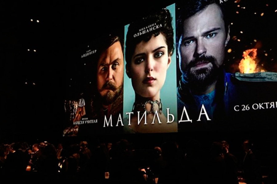 «Сочувствующие Поклонской — идите мимо!» Козловский заявил о победе «Матильды» над мракобесием и абсурдом