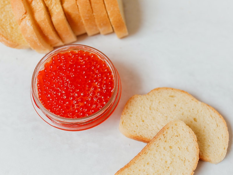 В Рыбном союзе заявили, что в России начала девешеть красная икра