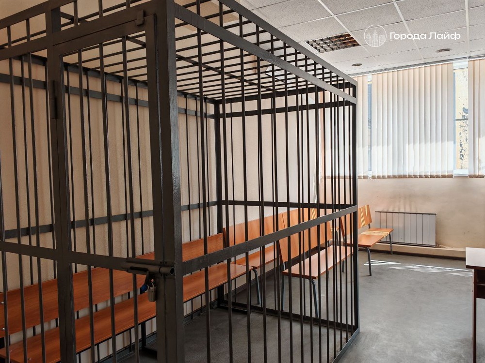 В Подмосковье арестовали основательницу рехаба, где издевались над подростками | Суд арестовал основательницу подмосковного реабилитационного центра после сообщений об истязаниях подростков