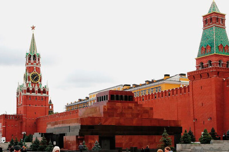 Красная площадь закрыта для подготовки к параду Победы: Москва готовится к 80-летию Великой Победы | В Москве закрыли Красную площадь для туристов