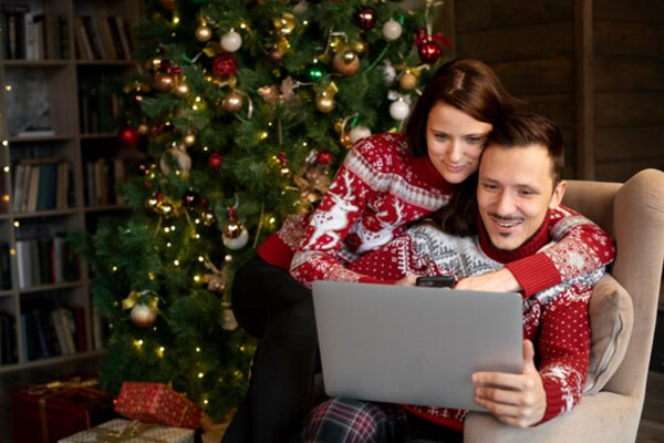 Россияне назвали самые популярные подарки близким на Новый год