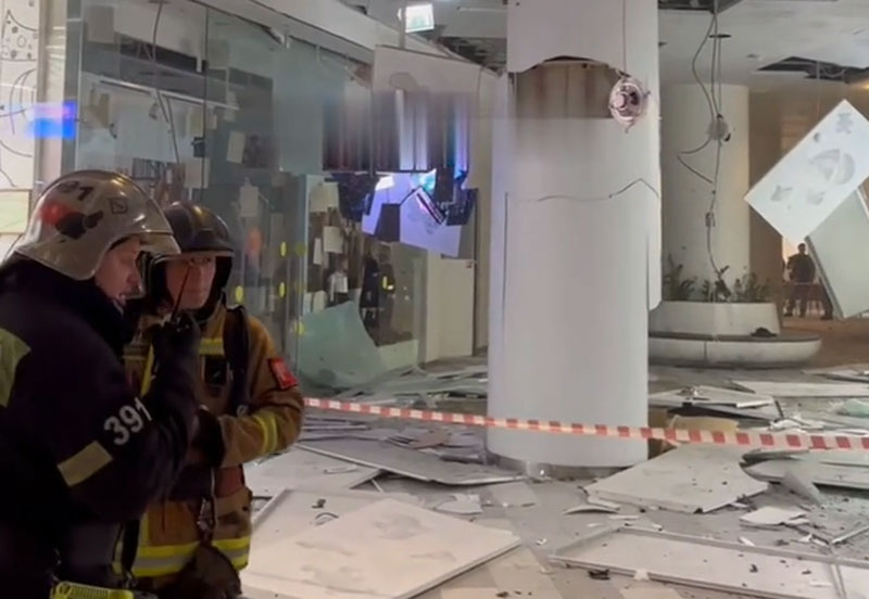 Взрыв в Центральном детском мире Москвы: посетители в панике, есть жертвы | Взрыв в ЦДМ в Москве: один погиб, трое пострадали