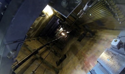 Работнице ресторана в Королёве оторвало голову служебным лифтом