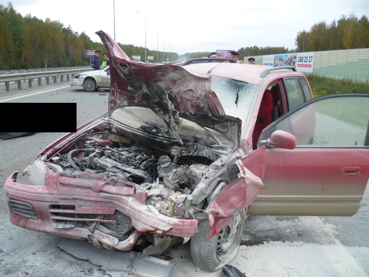 Неверный выбор скорости стал причиной трагического ДТП близ Екатеринбурга