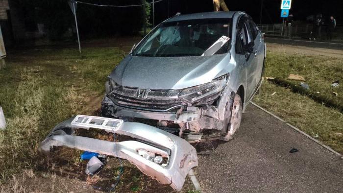 В Бурятии 17-летняя девушка без прав разбилась с друзьями: один подросток погиб | Подросток без прав устроила смертельное ДТП в Бурятии