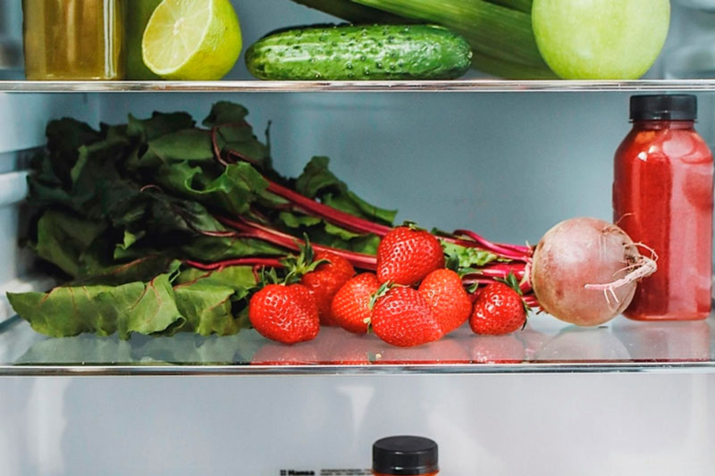 В Роспотребнадзоре напомнили, как долго хранятся продукты в жару 