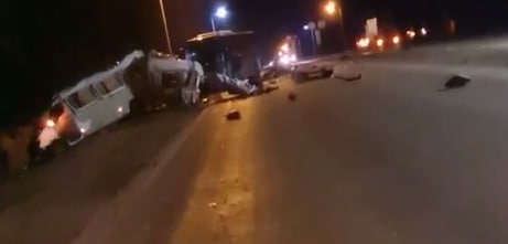 "Шесть человек погибли": в Белгородской области столкнули два автобуса | В Белгородской области в результате ДТП погибли шесть человек