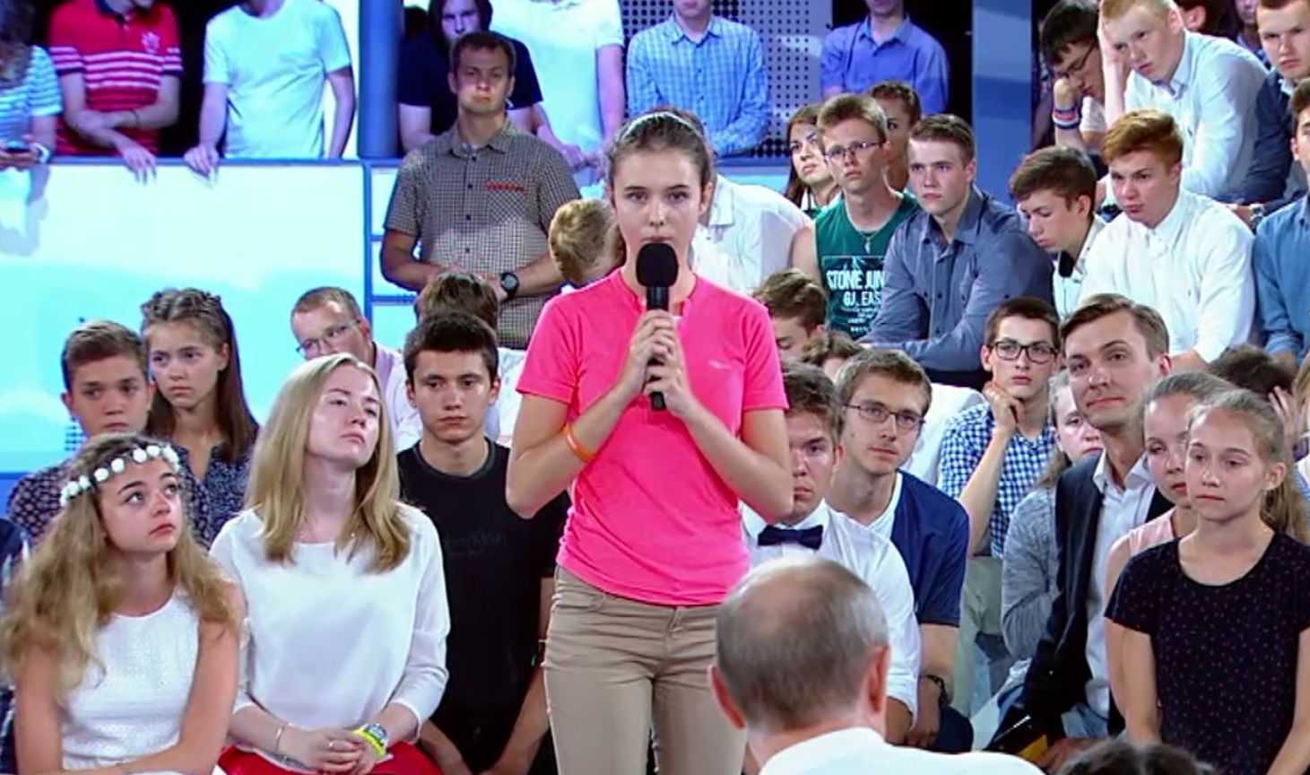 Ученица Центральной музыкальной школы, задавшая вопрос Владимиру Путину, сможет бесплатно обучаться по второй специальности