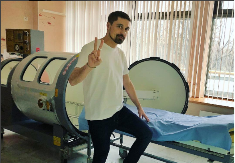 СМИ обвинили Билана во лжи о своем диагнозе. ФОТО