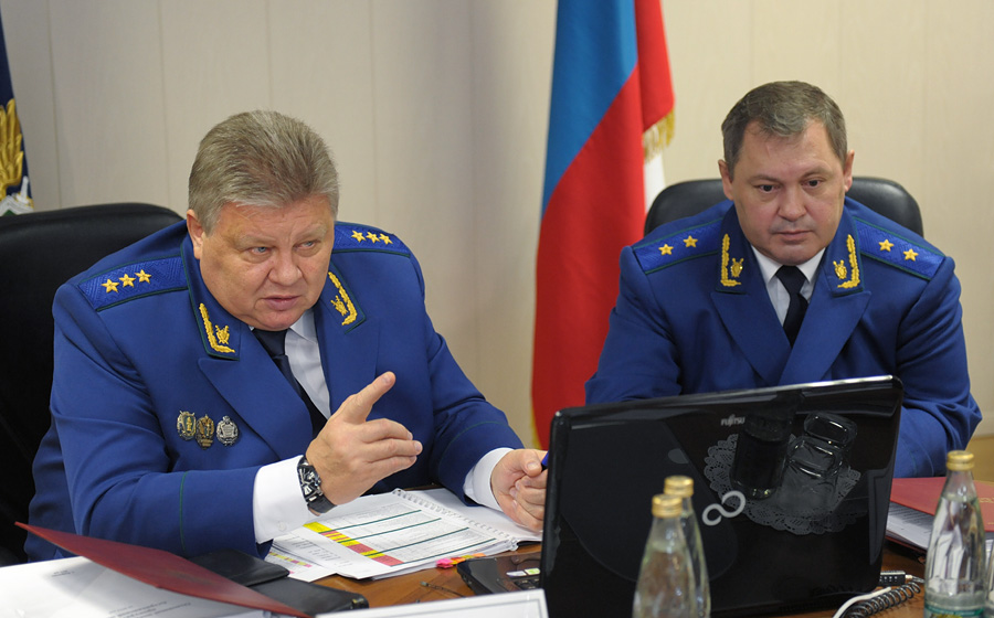 Главный прокурор Астраханской области покончил жизнь самоубийством